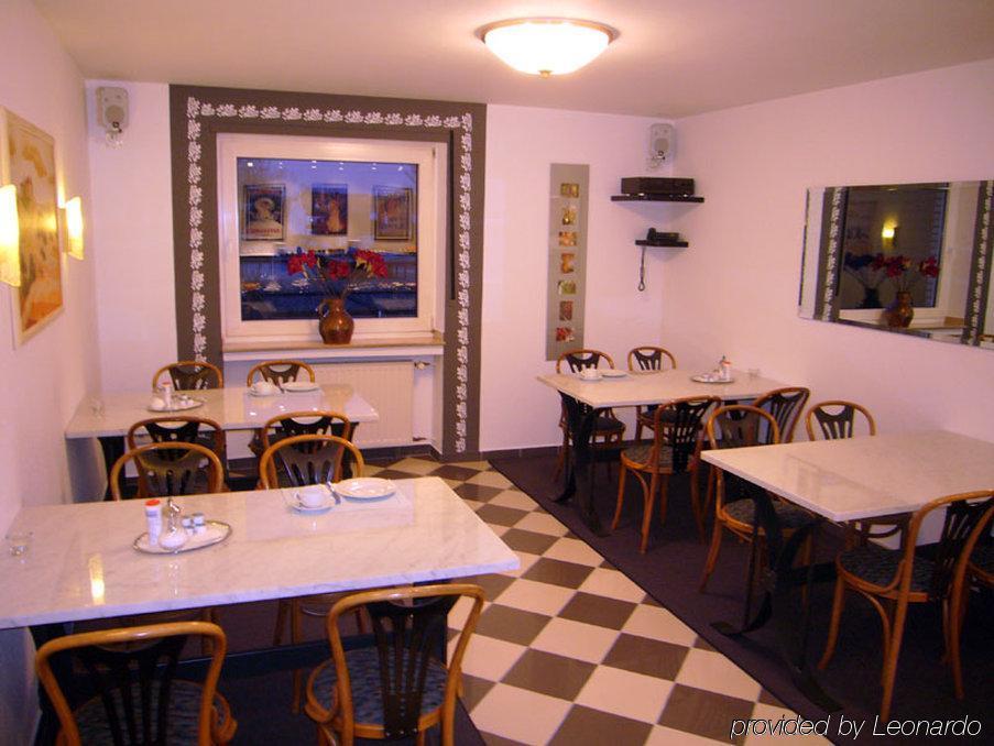 Hotel Alt Buettgen Kaarst Dış mekan fotoğraf