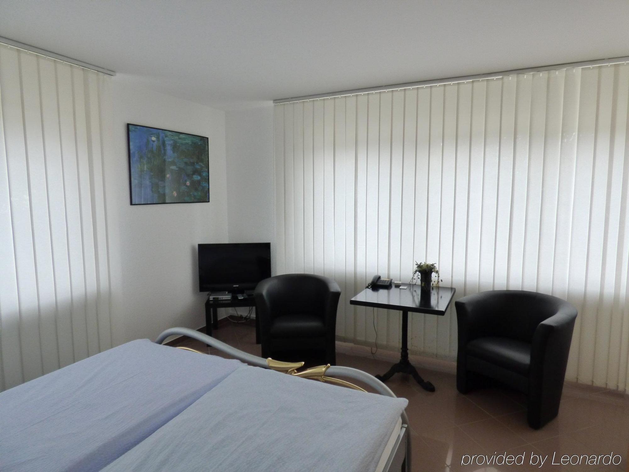 Hotel Alt Buettgen Kaarst Dış mekan fotoğraf