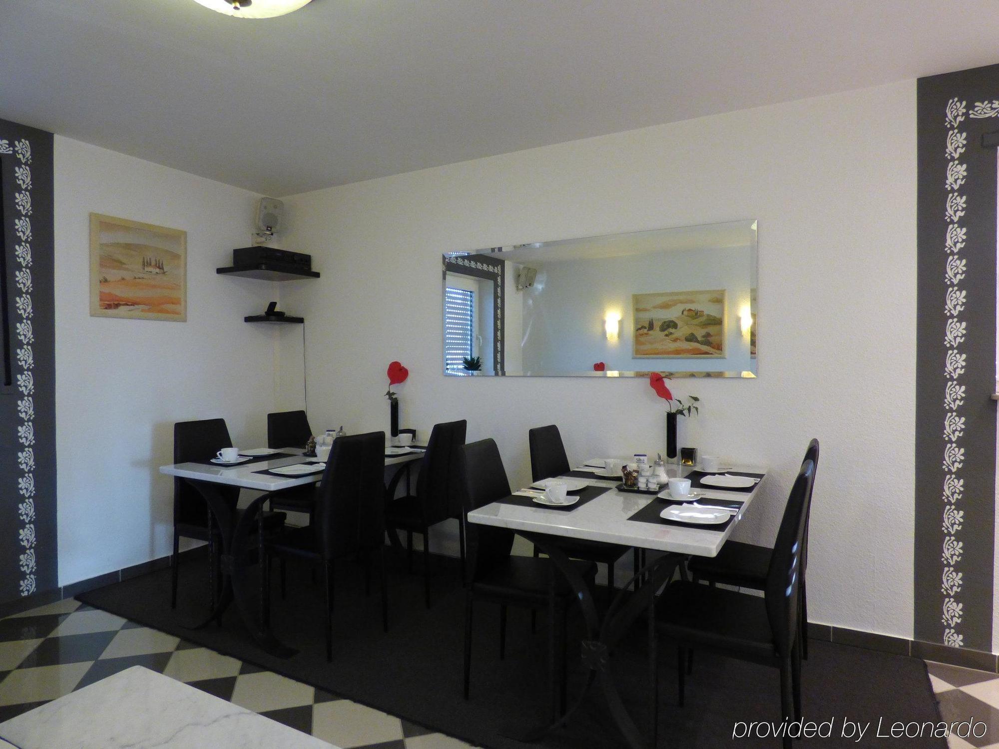 Hotel Alt Buettgen Kaarst Dış mekan fotoğraf