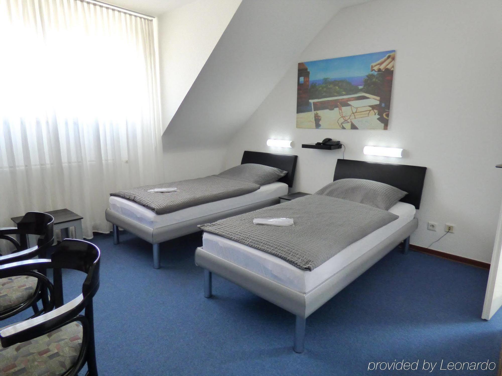 Hotel Alt Buettgen Kaarst Dış mekan fotoğraf