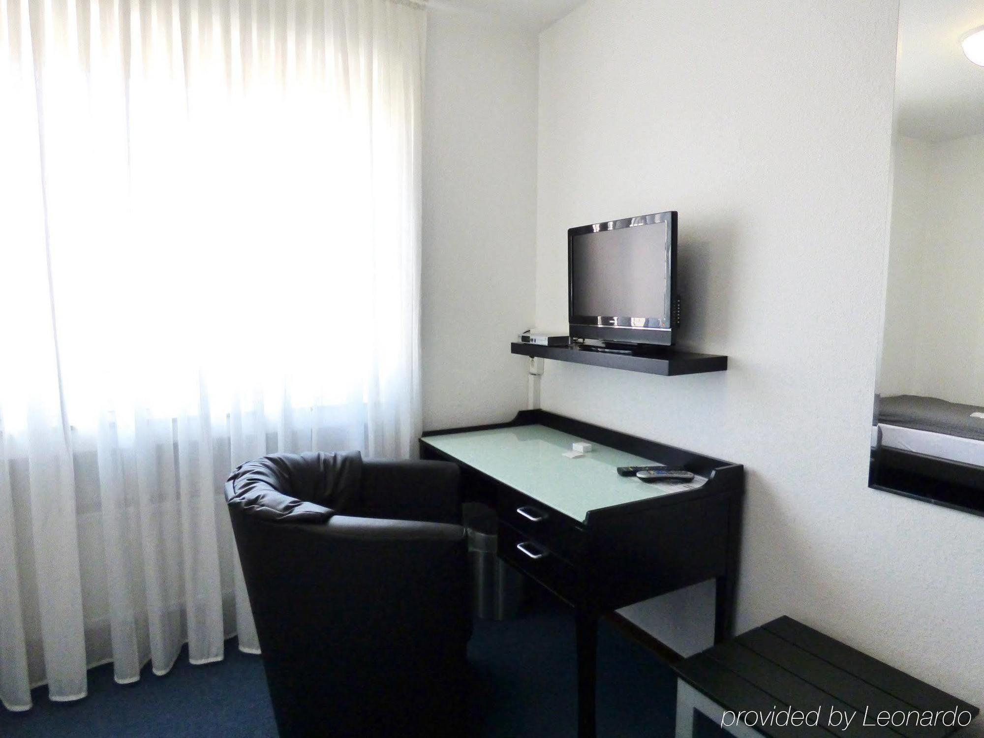 Hotel Alt Buettgen Kaarst Dış mekan fotoğraf