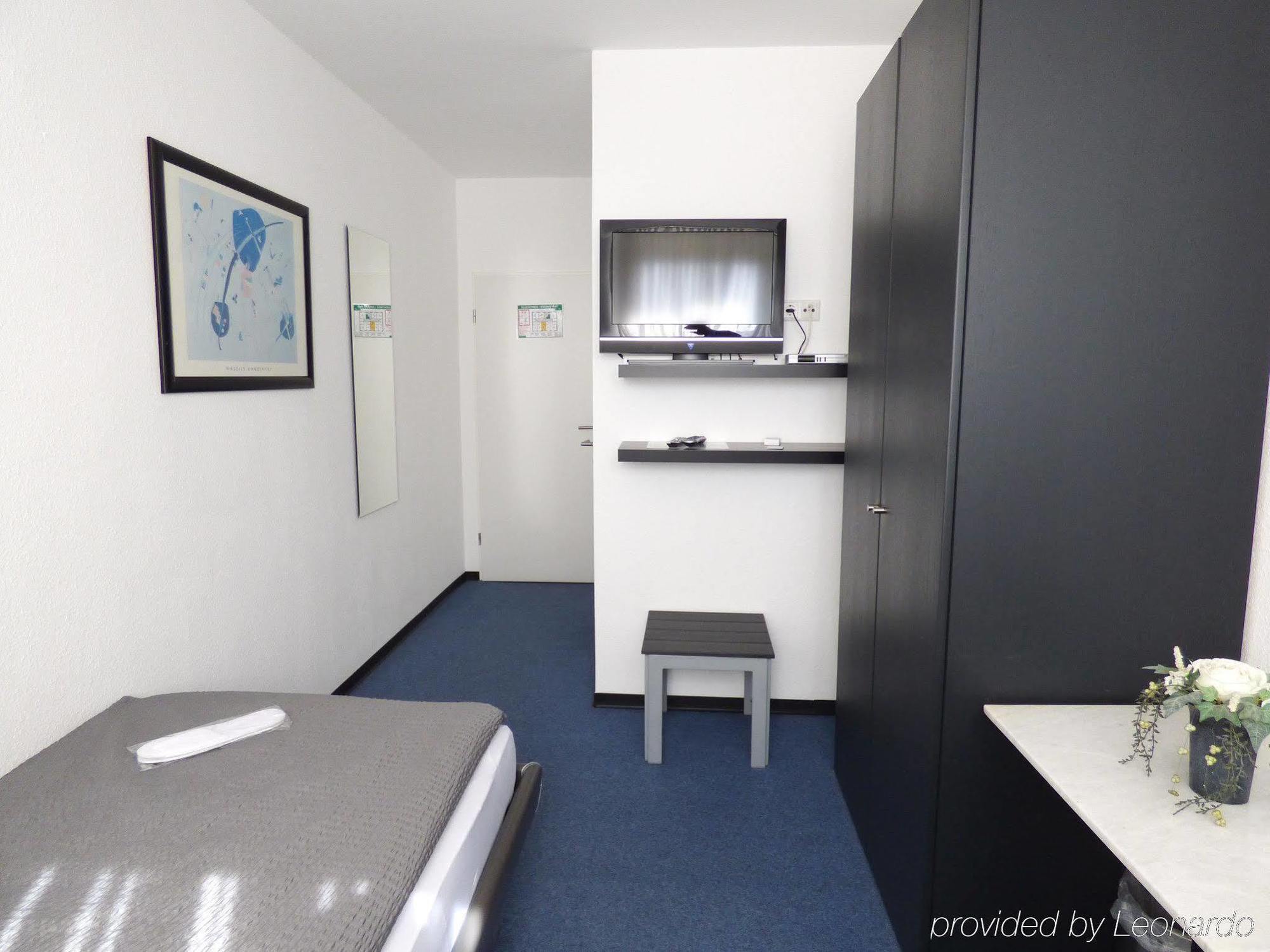 Hotel Alt Buettgen Kaarst Dış mekan fotoğraf