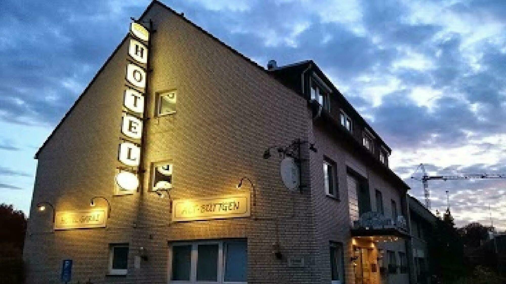Hotel Alt Buettgen Kaarst Dış mekan fotoğraf